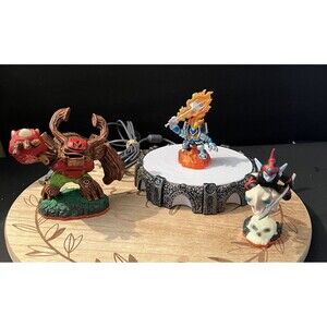 Skylanders Giants Lot of 3 Tree Rex, Ignitor, Fright Rider and Portal of Power